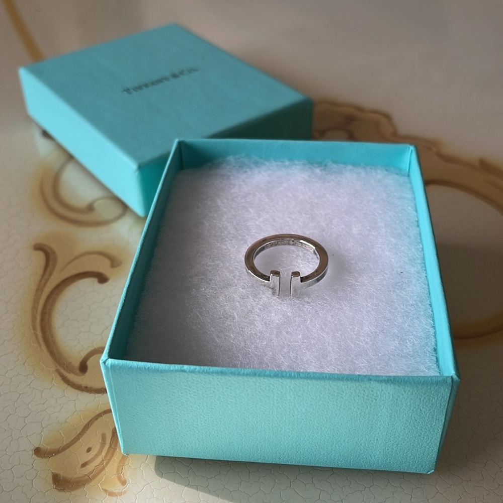 TIFFANY & CO. T RING - Picture 4 of 6